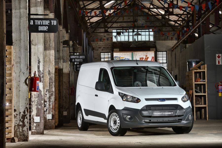  Ford Transit Connect 2015 года  (ZA) (фото 10 из 18)